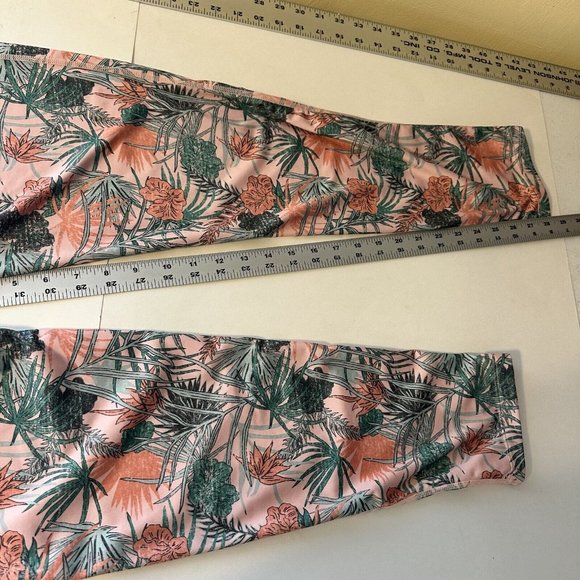 Preowned Reebox Womens Pink and Green Tropical Leggings Size 2X - Picture 8 of 9